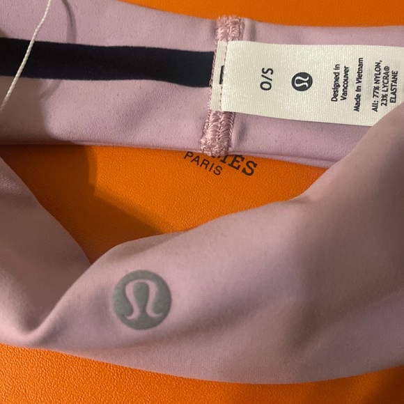 RARE PINK LULULEMON WUNDER TRAIN HEADBAND NWT main image 11